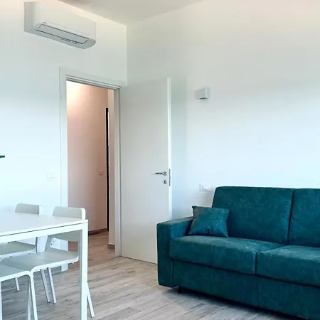 P022 - Porto Recanati, Nuovissimo Bilocale Fronte Mare Apartman *