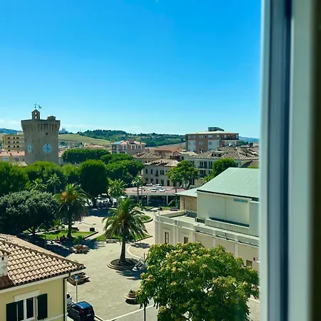 P022 - Porto Recanati, Nuovissimo Bilocale Fronte Mare Porto Recanati